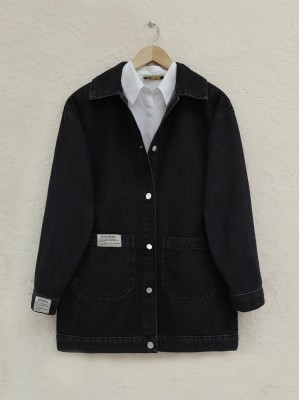 Buttoned Denim Jacket with Bag Pockets -Black
