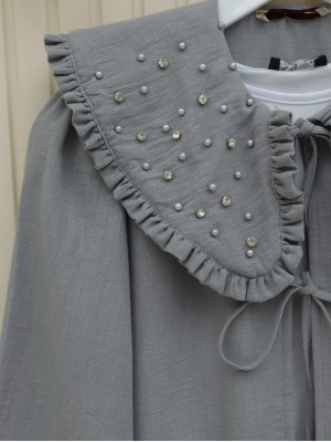 Önlük Yaka Taş Ve Boncuk Detaylı Önü Bağlamalı Takım  -Gri