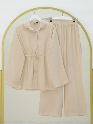 Yakası Taşlı Belden Bağlamalı Pantolonlu Takım -Bej