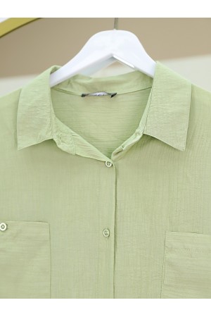 قميص تونيك ذو جيب مزدوج وقصّة بيضاوية وأكمام مطوية -كاجلا جرين