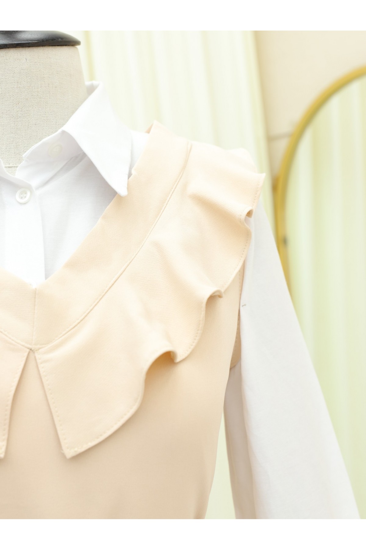V Neck Long Gilet Dress       -Cream color