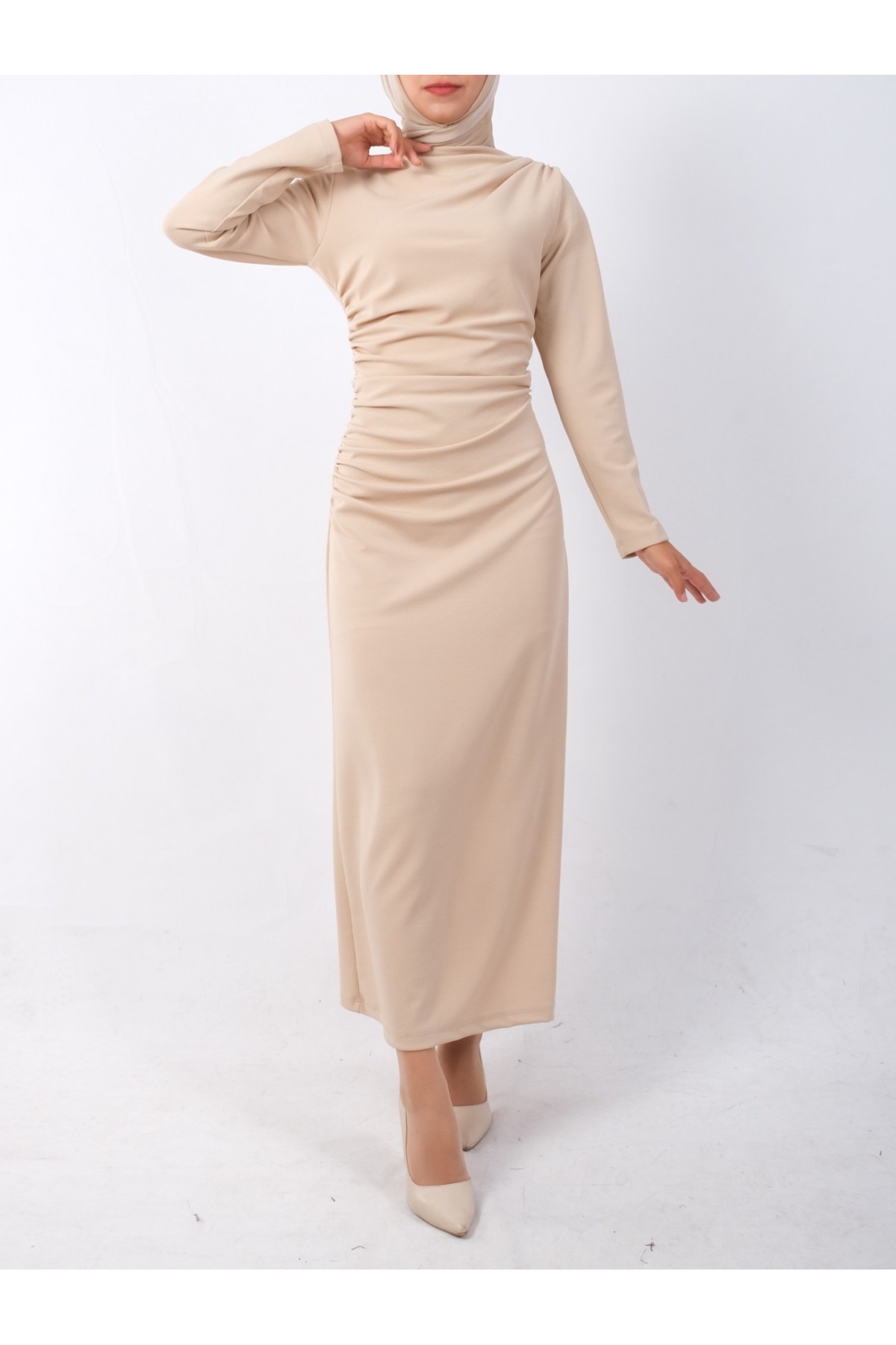 Boat Neck Side Draped Knitted Crepe Dress - Beige detay görseli