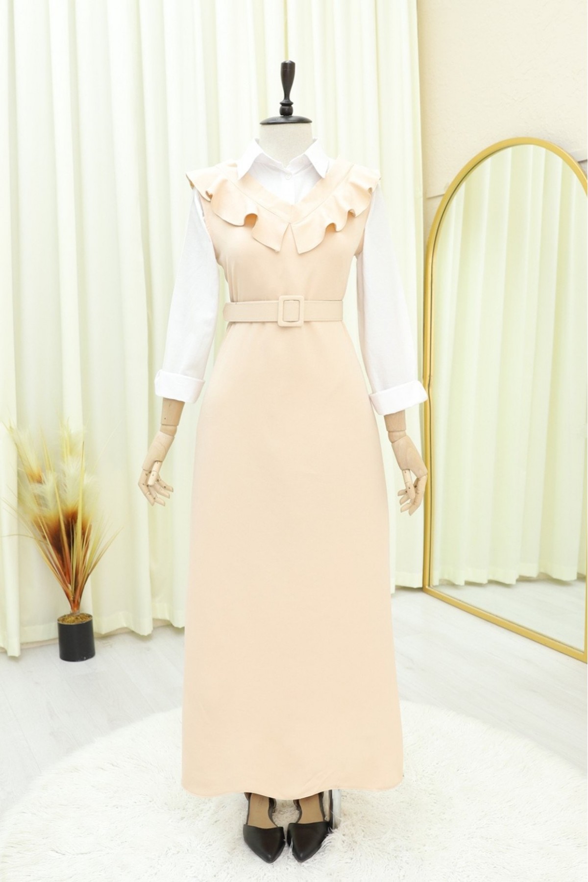 V Neck Long Gilet Dress       -Cream color