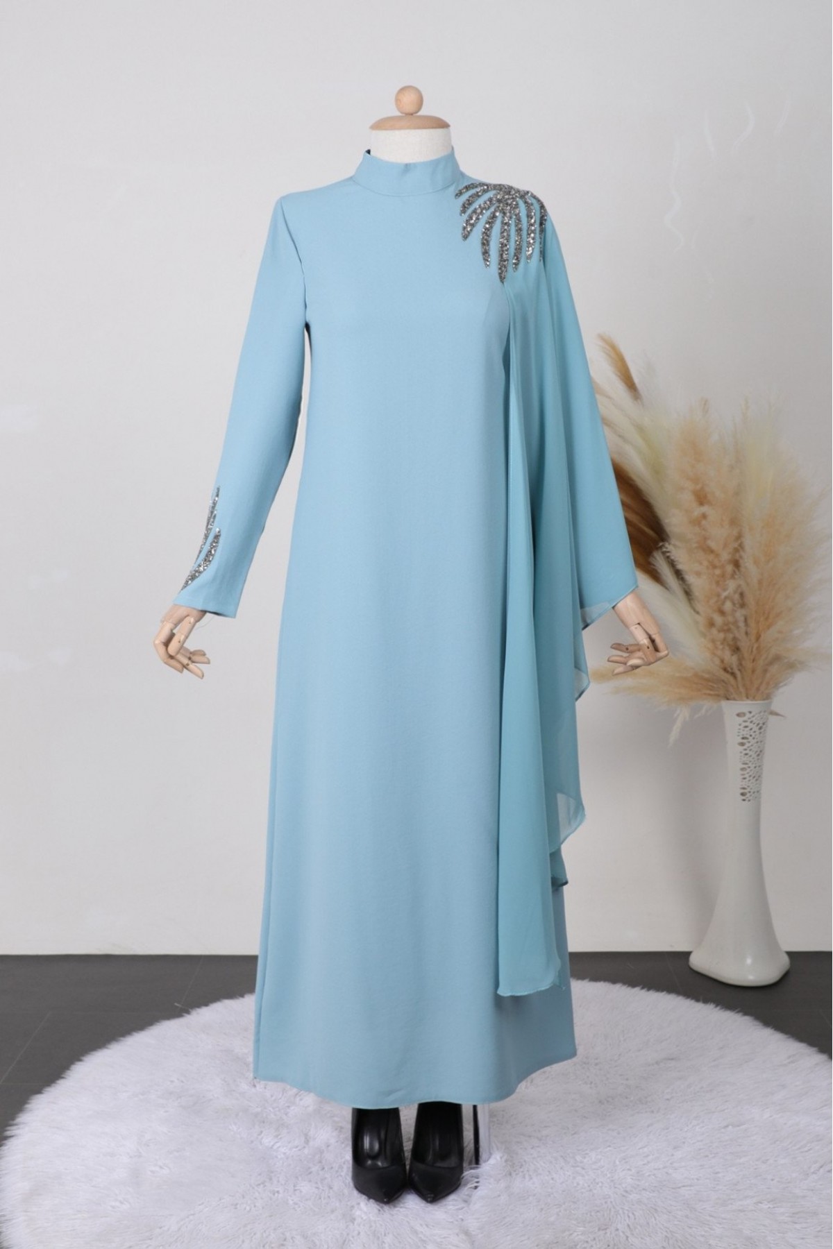 Chiffon Detailed Crepe Dress with Stones on Shoulders and Sleeves -Mint Color