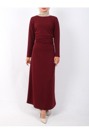 فستان محبوك من الكريب ليكرا، مجمع عند الخصر  -بوردو