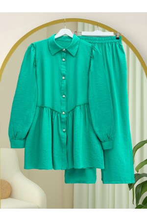 Omzu ve Önü Büzgülü İnci Düğmeli Takım -A.Yeşil