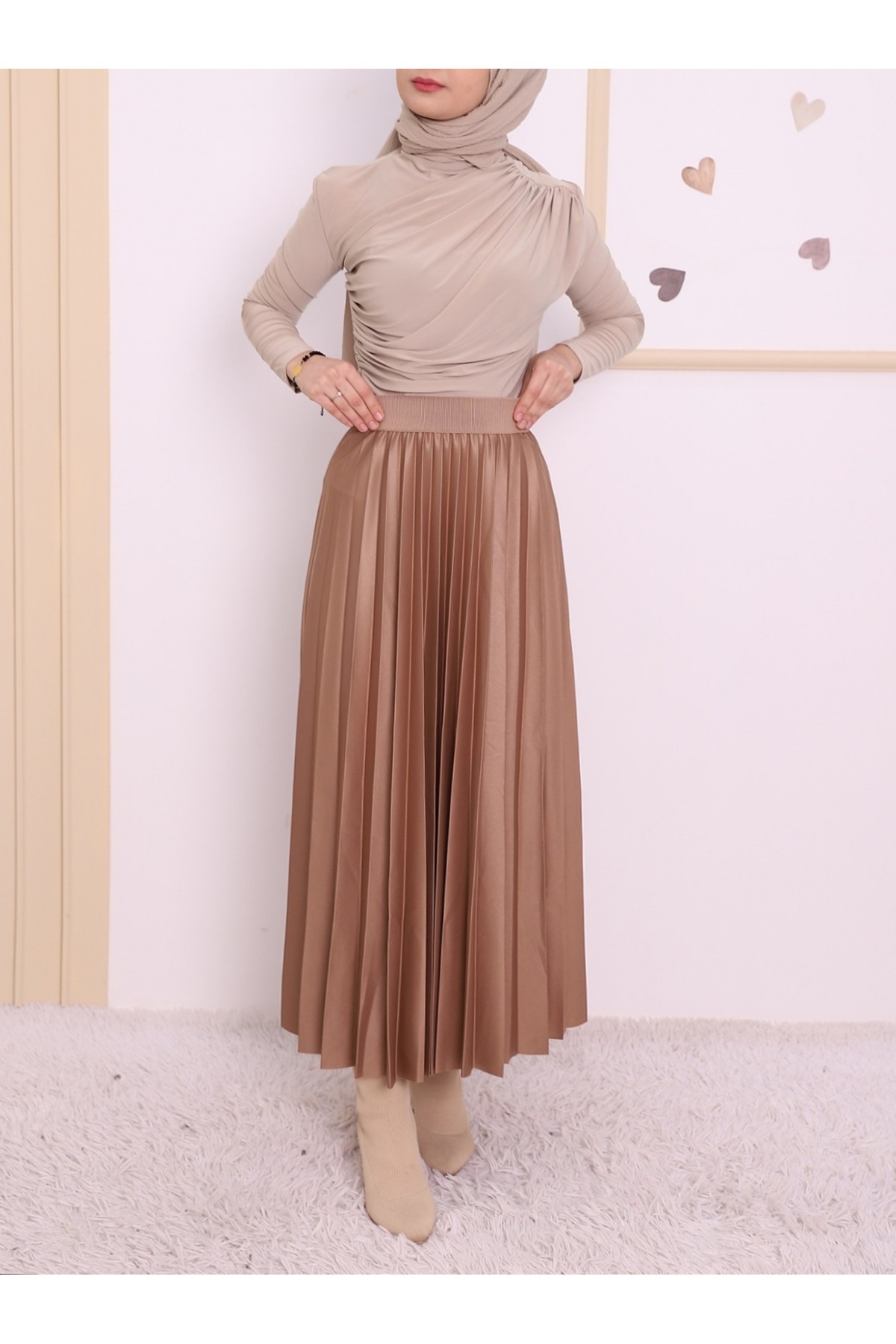 Elastic Waist Pleated Skirt  -Mink color