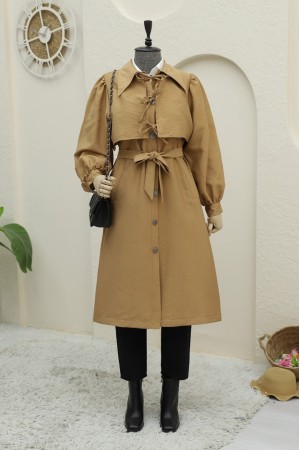 Önü Bağlama Detaylı Düğmeli Cepli Trençkot -Taba