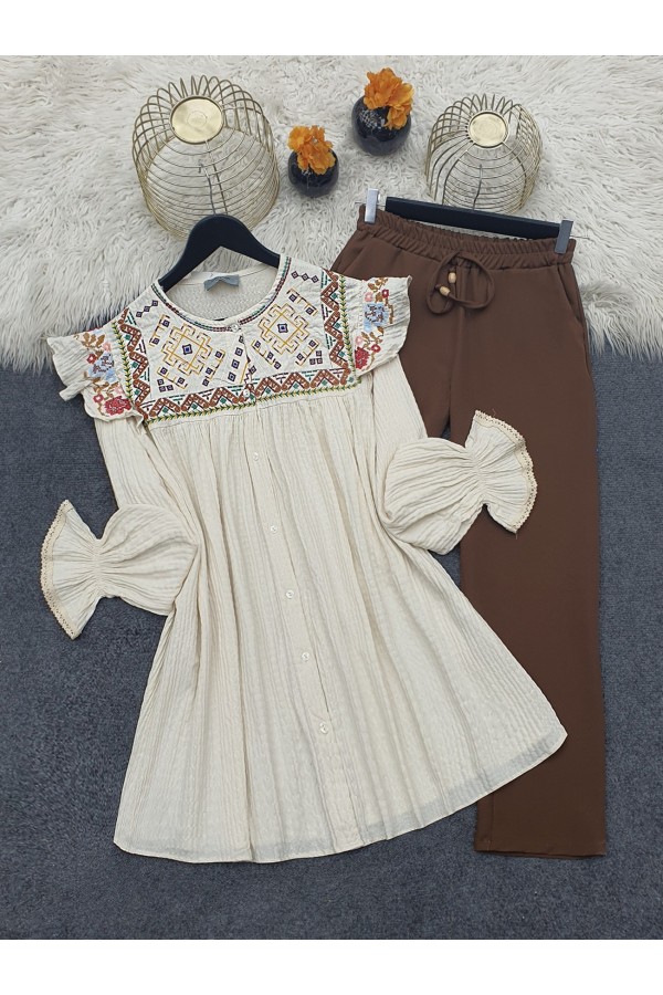 Ethnic Patterned Tunic with Elastic Sleeves - Beige
