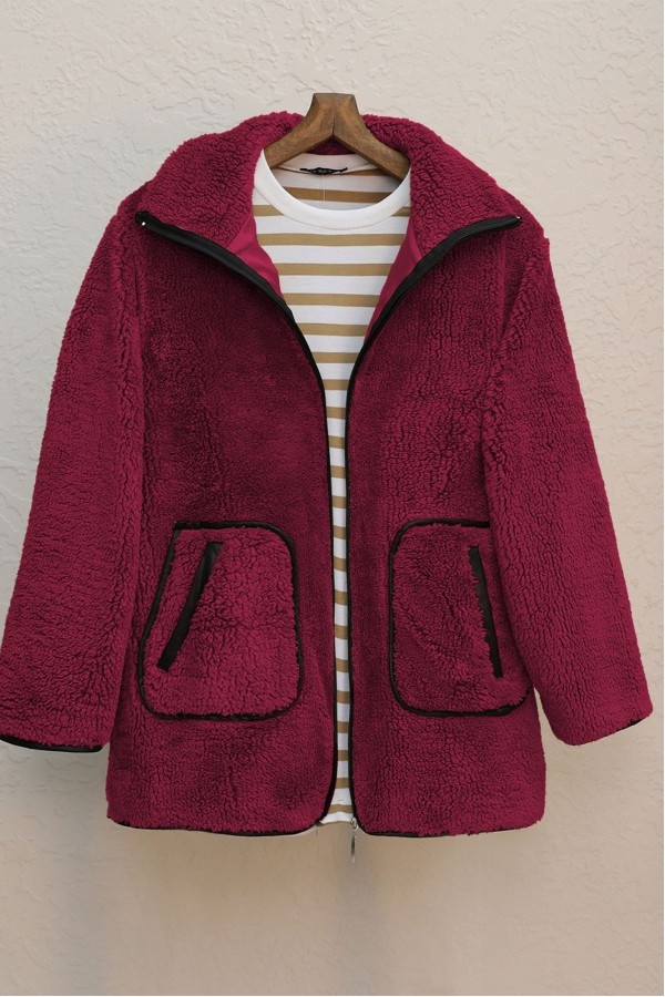 Double Pocket Zippered Lined Plush Coat -Maroon