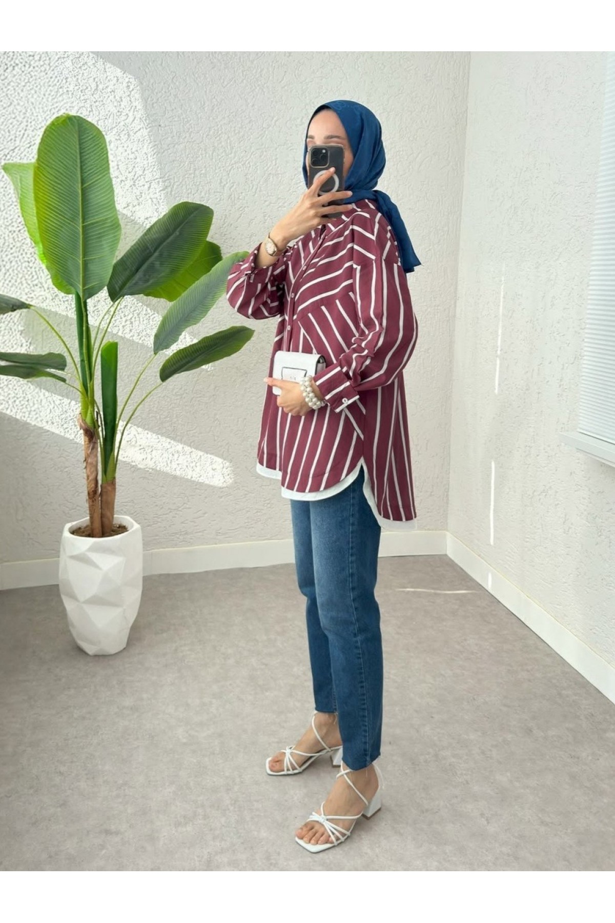 Button Down Diagonal Striped Shirt -Maroon