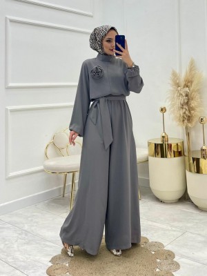 Dik Yaka Kemerli Güllü Tulum  -Gri