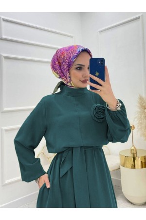 جمبسوت وردي بحزام وياقة واقفة -بترولي