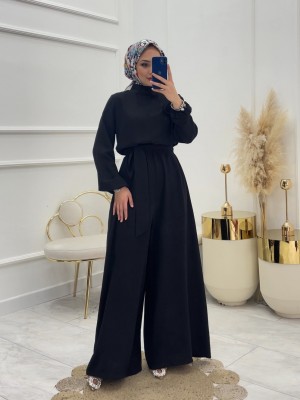 Dik Yaka Kemerli Güllü Tulum -Siyah