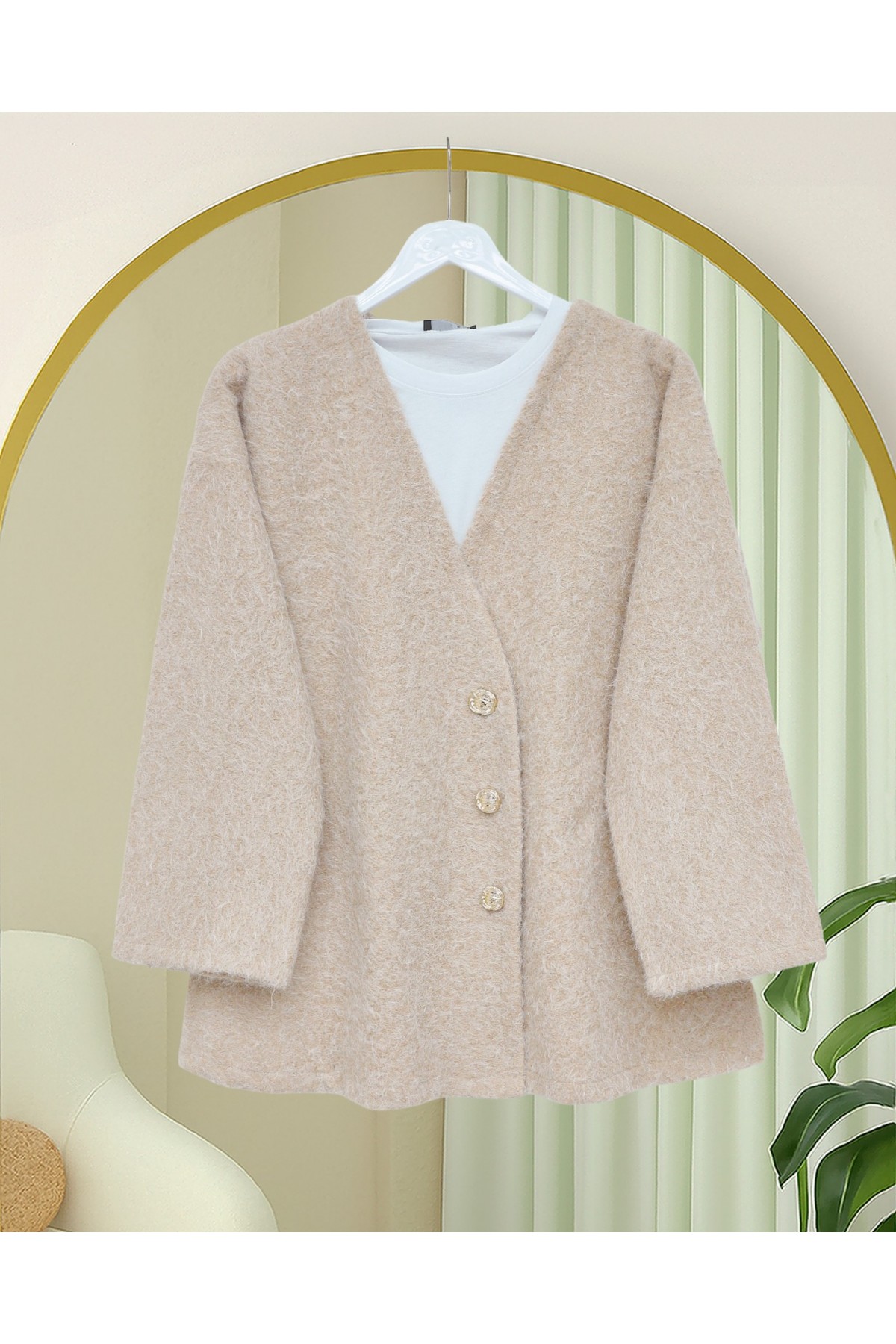 V-Neck Buttoned Bearded Cape - Beige