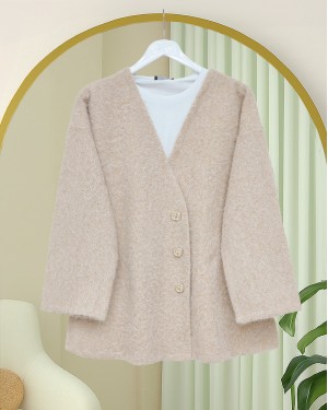 V-Neck Buttoned Bearded Cape - Beige