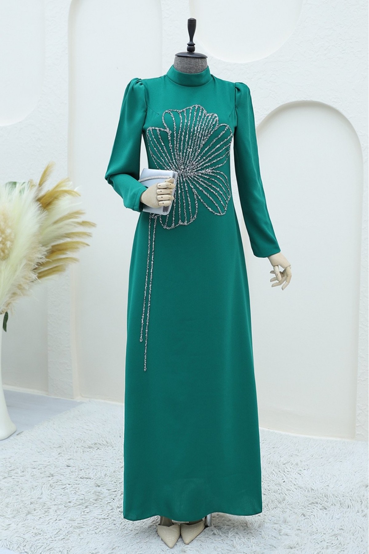 Clover Stone Patterned High Collar Crepe Evening Dress -Green