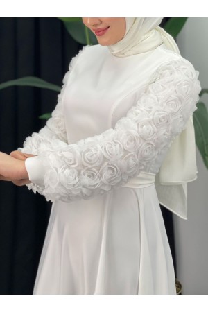 Eteği Ve Kolları Gül Detaylı Saten Abiye  -Beyaz