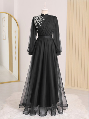 فستان سهرة من التول بحزام رايات بتفاصيل من الأحجار -أسود