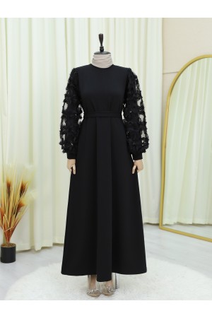 فستان من التول المنقوش بالزهور مع حزام -أسود