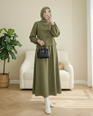 Önü Fiyonk Detaylı Etekli Scuba Takım     -Haki