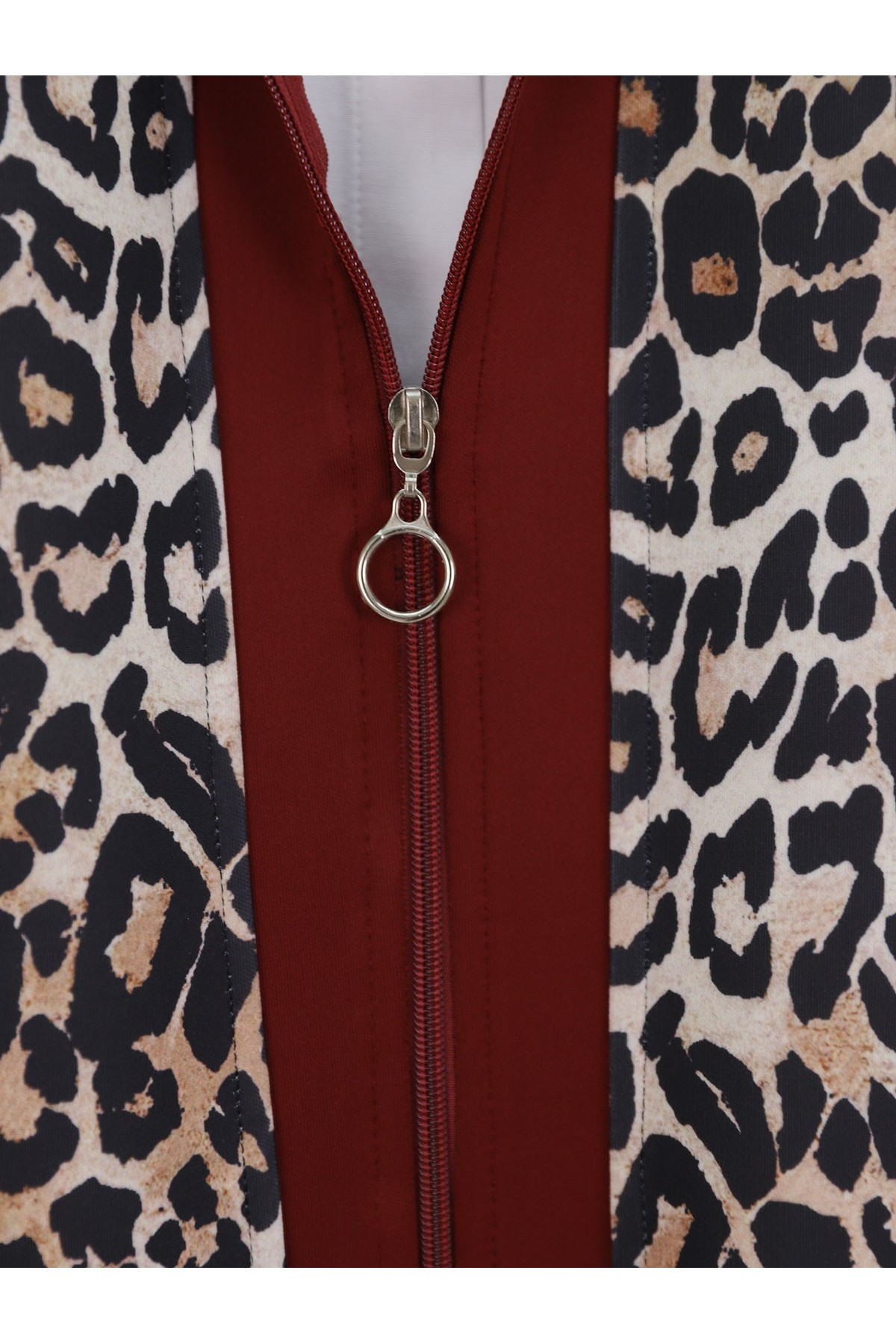 Double Pocket Front Zippered Trouser Suit -Maroon