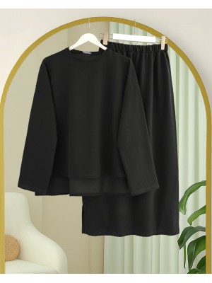 Arkası Uzun Yırtmaçlı Etekli İki İp Penye Takım -Siyah