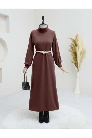 فستان قصير بياقة مدورة -بنى