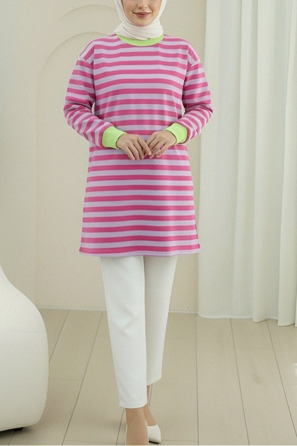 Colorful Striped Round Neck Sweater -Fuchsia