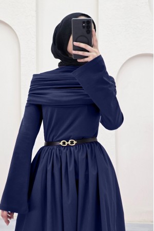 تنورة بوبلين وفستان سيندي المطوي المكون من قطعتين -كحلي