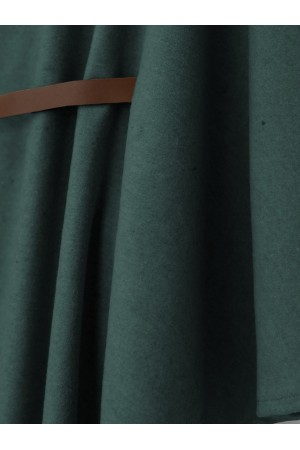 Omuzu Düğmeli Beli Kemerli Kaşe Panço -Zümrüt