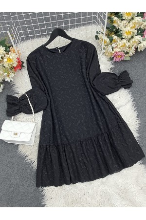 Kolu Lastikli Eteği Parçalı Güpürlü Tunik -Siyah