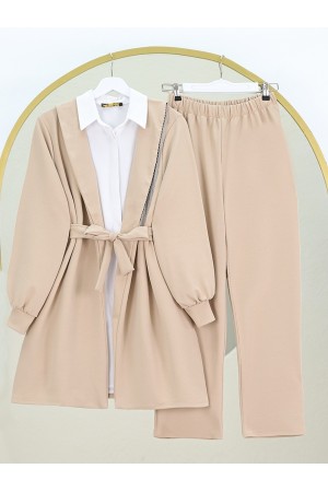 Yakası Metal Püsküllü Kemerli Ceket Pantolon Takım -Bej