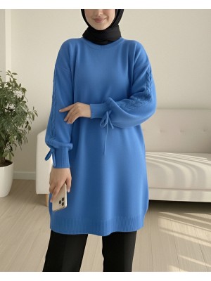 Yuvarlak Yaka Kolu Örgü Detaylı Triko Kazak -Mavi