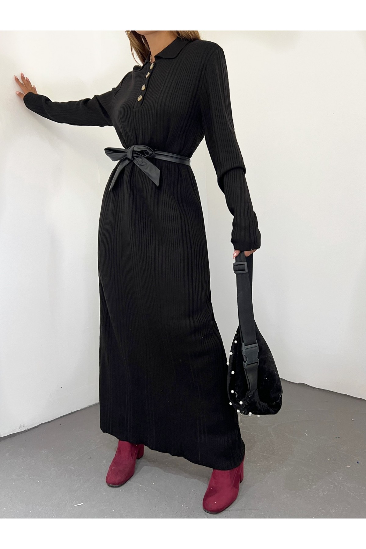 Polo Neck Buttoned Knitwear Dress -Black