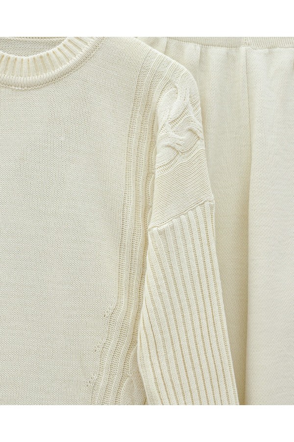 Knitted Patterned Long Back Knitwear Suit -Ecru