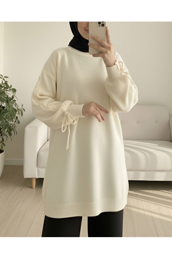 Round  Neck Knitted Detailed Sweater -Cream color