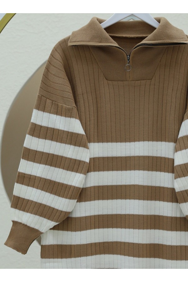 Ribbed Half Neck Zippered Knit Tunic -Mink color