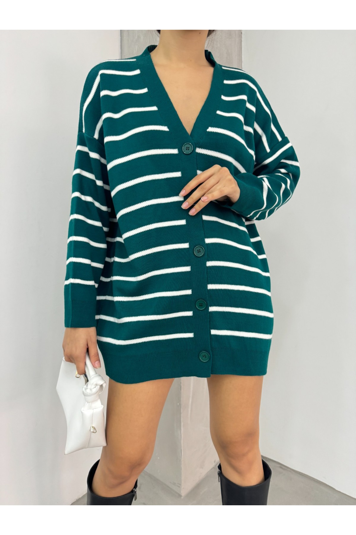 Striped Buttoned V  -Emerald detay görseli