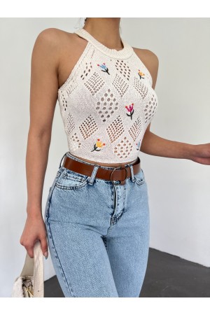 مخرمة مطرزة بدون أكمام تريكو المحاصيل -لون كريمي
