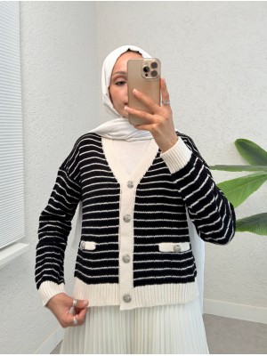 Düğmeli Cep Detaylı İnce Çizgili Triko Hırka -Krem