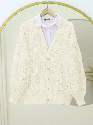 Düğmeli Ajurlu Araboy Triko Hırka  -Ekru