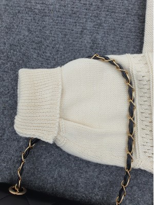 Nakış Desenli Salaş Triko Hırka -Krem