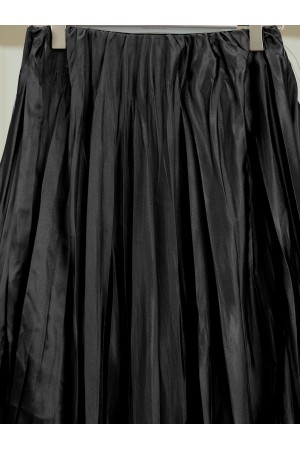 Elastic Waist Satin Krash Skirt -Black