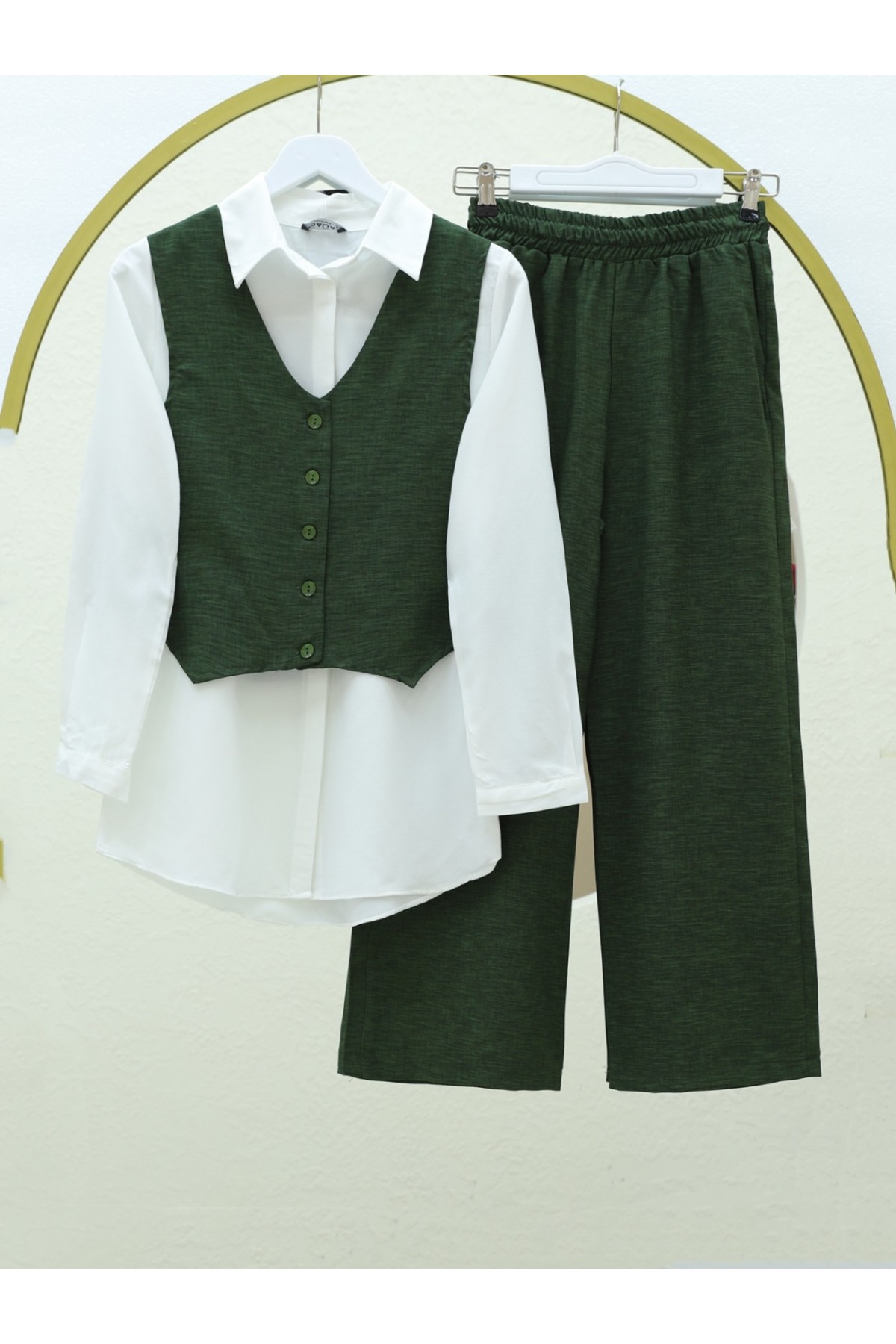 Buttoned Vest Suit -Emerald