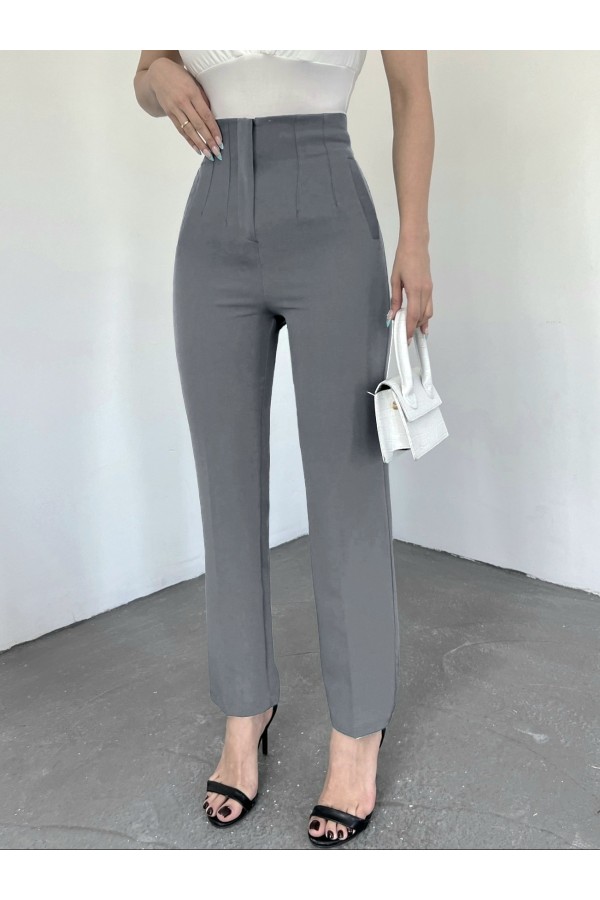 Zra Pleated Carrot Trousers -Grey