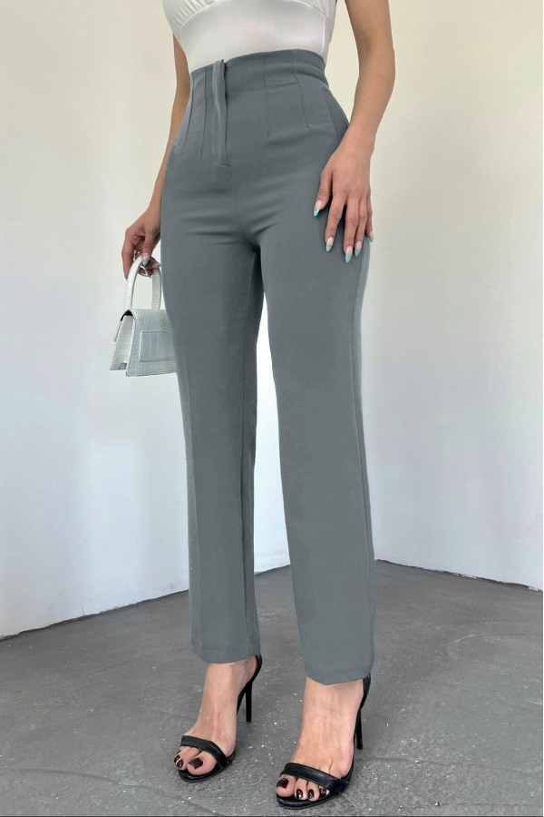 Zra Pleated Carrot Trousers -Grey