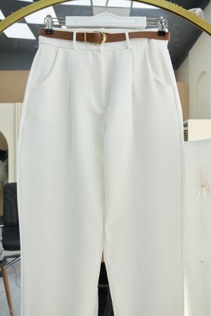 Pleated Pocket Belted Ankle Trousers -White