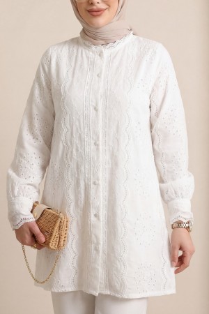 Yakası Ve Kolu Dantelli Top Düğmeli Astarlı Gömlek -Beyaz