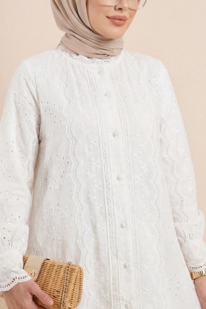 Yakası Ve Kolu Dantelli Top Düğmeli Astarlı Gömlek -Beyaz